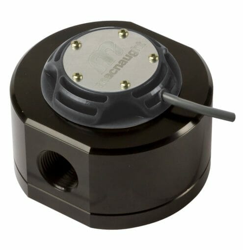 Standard pulsutgang for MX serien. Capen skrus på toppen av måleren.