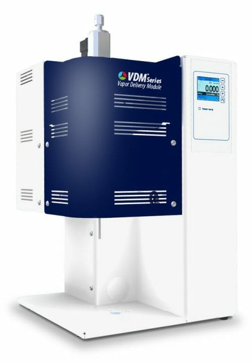 VDM, Komplett innebygget CEM enhet, hvit og blå. Innløp for gas og væske på toppen, kontrollmodul med display og utløp for damp under.